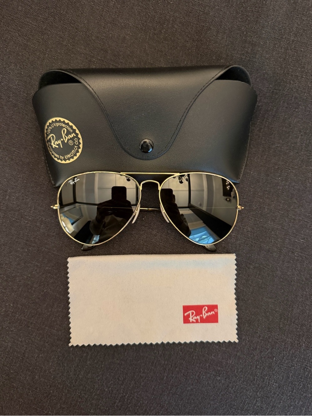 Ray-Ban Gold Frame with green glass Lenses Aviator Sunglasses